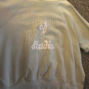 H&M Light Green Sweatshirt